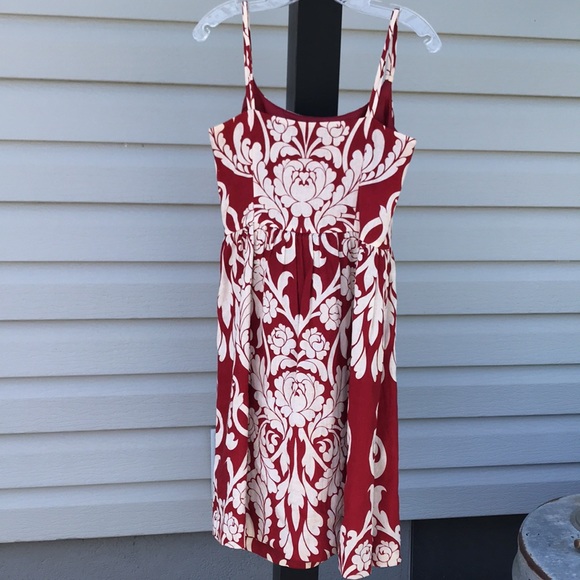 Stunning Ann Taylor petite dress size 6P. Linen blend red floral spaghetti strap - Picture 3 of 3